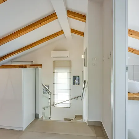 Sea View With Pool Tanja - Happy Pula