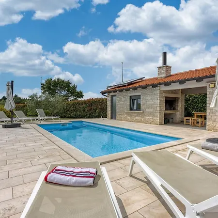 Сasa de vacaciones Sea View With Pool Tanja - Happy *