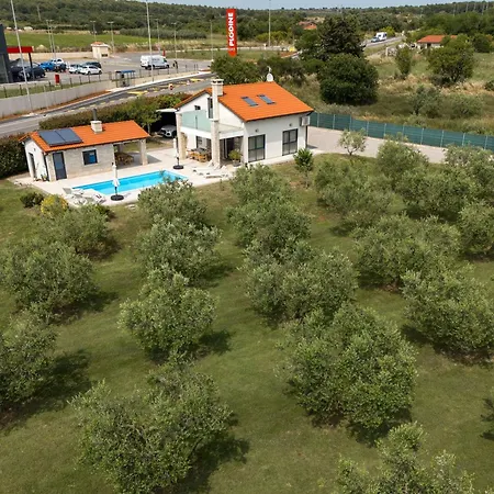Сasa de vacaciones Sea View Maria With Pool - Happy