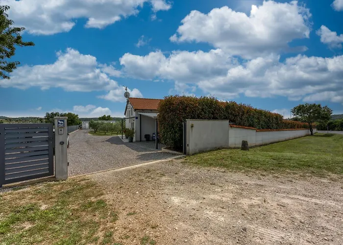 Sea View With Pool Tanja - Happy